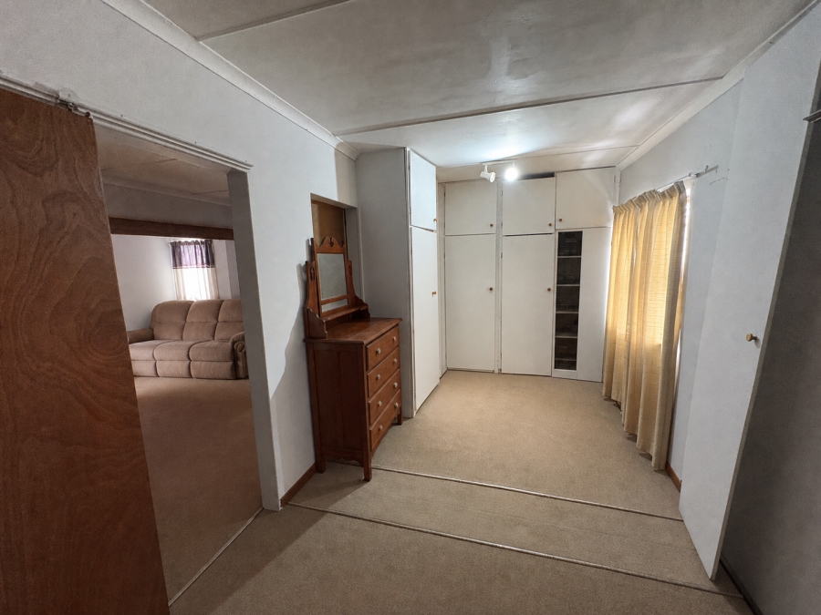 4 Bedroom Property for Sale in Nahoon Beach Eastern Cape